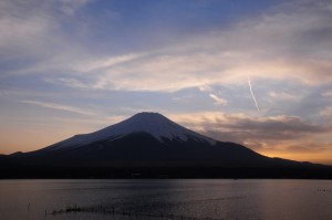 日の入り　h-⑤　17時8分