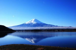 逆さ富士　⑤　河口湖